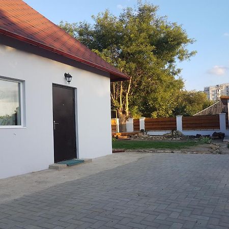 Ethnic House In Town Center Villa Cahul Ngoại thất bức ảnh